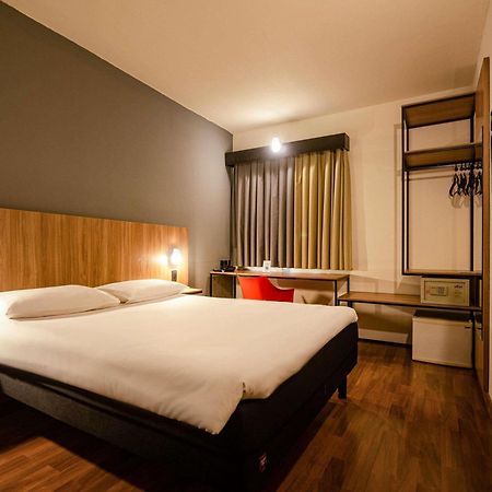 Ibis Betim Hotel Exterior foto